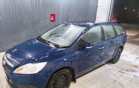 Ford Focus II рестайлинг, 2011 год, 368 000 рублей, 1 фотография