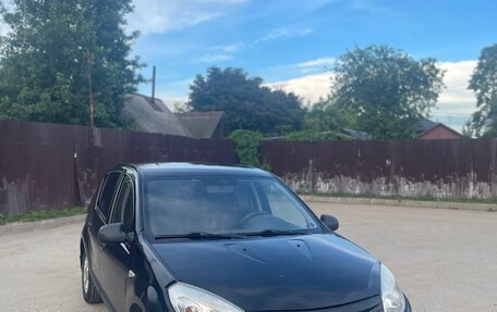 Renault Sandero I, 2010 год, 480 000 рублей, 1 фотография
