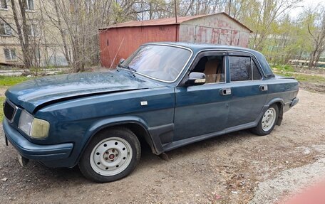 ГАЗ 3110 «Волга», 1999 год, 135 000 рублей, 2 фотография