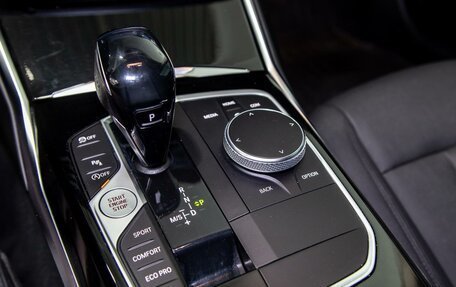 BMW 3 серия, 2021 год, 3 450 000 рублей, 21 фотография