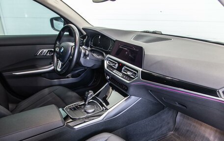 BMW 3 серия, 2021 год, 3 450 000 рублей, 38 фотография