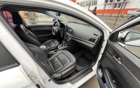 Hyundai Avante, 2017 год, 1 230 000 рублей, 14 фотография