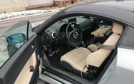 Audi TT, 1999 год, 950 000 рублей, 8 фотография