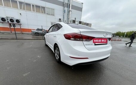 Hyundai Avante, 2017 год, 1 230 000 рублей, 18 фотография
