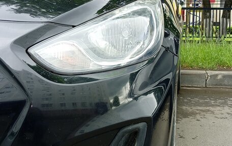 Hyundai Solaris II рестайлинг, 2011 год, 650 000 рублей, 8 фотография