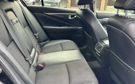 Infiniti Q50 I рестайлинг, 2014 год, 1 570 000 рублей, 15 фотография