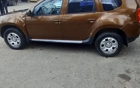 Renault Duster I рестайлинг, 2012 год, 650 000 рублей, 2 фотография