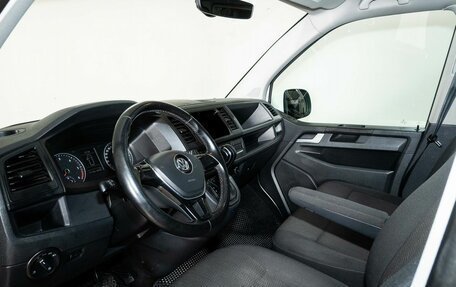 Volkswagen Caravelle T6 рестайлинг, 2018 год, 2 698 000 рублей, 5 фотография
