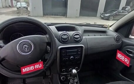 Renault Duster I рестайлинг, 2012 год, 650 000 рублей, 4 фотография