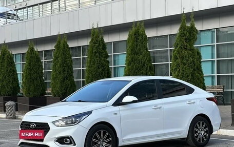 Hyundai Solaris II рестайлинг, 2017 год, 965 000 рублей, 3 фотография