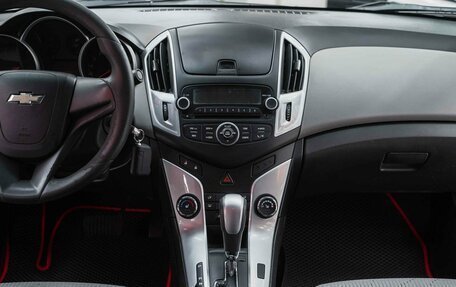 Chevrolet Cruze II, 2013 год, 695 000 рублей, 10 фотография