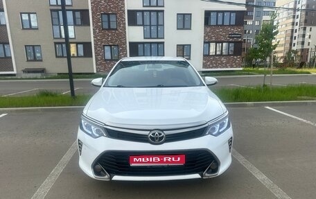 Toyota Camry, 2016 год, 1 780 000 рублей, 1 фотография