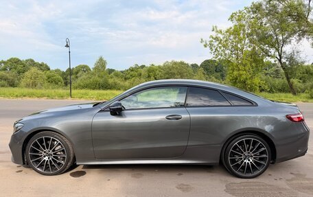 Mercedes-Benz E-Класс, 2019 год, 4 600 000 рублей, 8 фотография