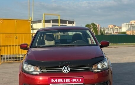 Volkswagen Polo VI (EU Market), 2012 год, 750 000 рублей, 3 фотография
