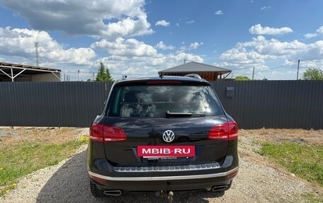 Volkswagen Touareg III, 2016 год, 1 980 000 рублей, 5 фотография