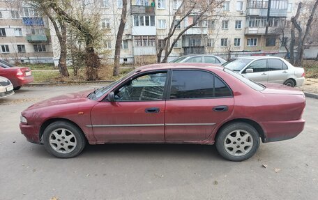 Mitsubishi Galant VIII, 1996 год, 110 000 рублей, 2 фотография