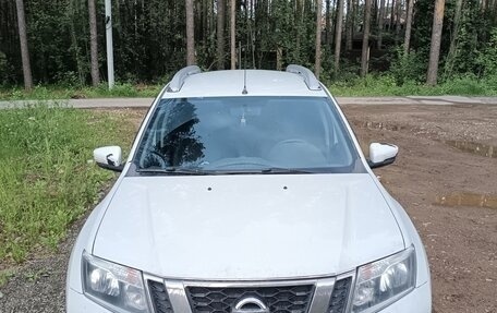 Nissan Terrano III, 2015 год, 1 095 000 рублей, 5 фотография
