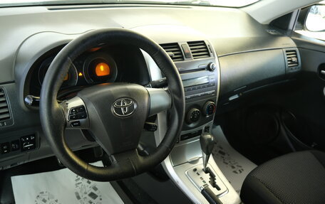 Toyota Corolla, 2011 год, 1 049 000 рублей, 10 фотография