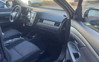 Mitsubishi Outlander III рестайлинг 3, 2012 год, 1 030 000 рублей, 1 фотография