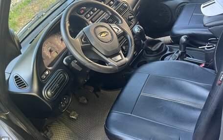 Chevrolet Niva I рестайлинг, 2011 год, 400 000 рублей, 3 фотография