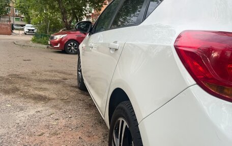 Opel Astra J, 2011 год, 550 000 рублей, 9 фотография