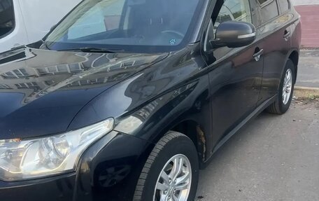 Mitsubishi Outlander III рестайлинг 3, 2012 год, 1 030 000 рублей, 7 фотография