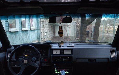 Nissan Terrano II рестайлинг, 1992 год, 400 000 рублей, 20 фотография