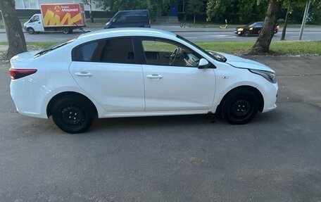 KIA Rio IV, 2018 год, 530 000 рублей, 4 фотография
