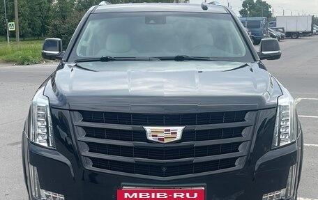 Cadillac Escalade IV, 2019 год, 5 000 000 рублей, 4 фотография