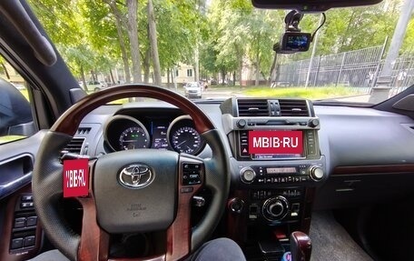Toyota Land Cruiser Prado 150 рестайлинг 2, 2016 год, 4 656 000 рублей, 12 фотография