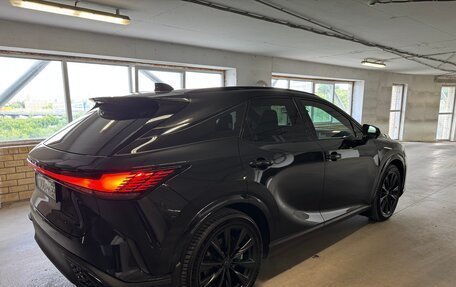 Lexus RX IV рестайлинг, 2022 год, 8 990 000 рублей, 4 фотография