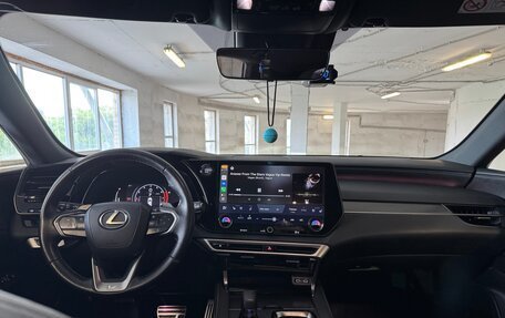 Lexus RX IV рестайлинг, 2022 год, 8 990 000 рублей, 13 фотография
