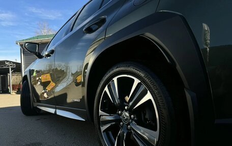 Lexus UX I, 2020 год, 4 000 000 рублей, 11 фотография
