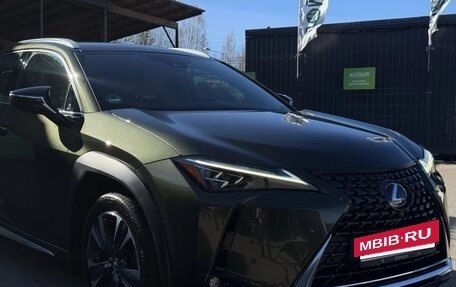 Lexus UX I, 2020 год, 4 000 000 рублей, 4 фотография