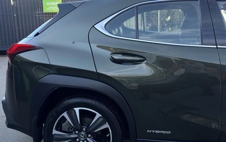 Lexus UX I, 2020 год, 4 000 000 рублей, 16 фотография