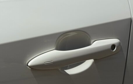 Toyota Corolla, 2023 год, 2 170 000 рублей, 14 фотография