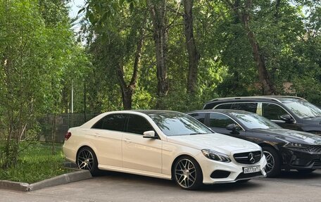 Mercedes-Benz E-Класс, 2014 год, 2 200 000 рублей, 6 фотография