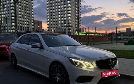 Mercedes-Benz E-Класс, 2014 год, 2 200 000 рублей, 2 фотография