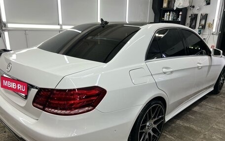 Mercedes-Benz E-Класс, 2014 год, 2 200 000 рублей, 19 фотография