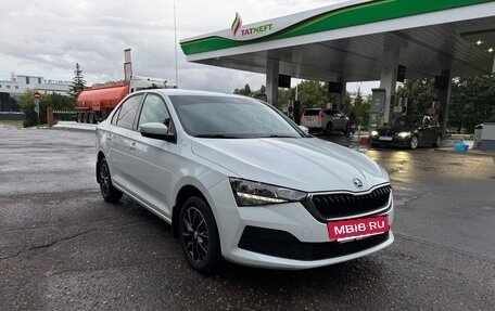 Skoda Rapid II, 2021 год, 1 850 000 рублей, 2 фотография