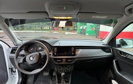 Skoda Rapid II, 2021 год, 1 850 000 рублей, 16 фотография