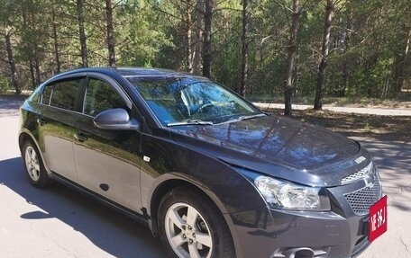 Chevrolet Cruze II, 2012 год, 850 000 рублей, 4 фотография