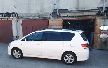 Toyota Ipsum II, 2002 год, 1 700 000 рублей, 4 фотография