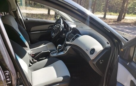 Chevrolet Cruze II, 2012 год, 850 000 рублей, 25 фотография