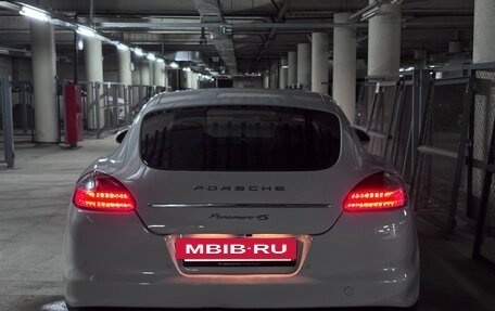 Porsche Panamera II рестайлинг, 2009 год, 2 400 000 рублей, 2 фотография