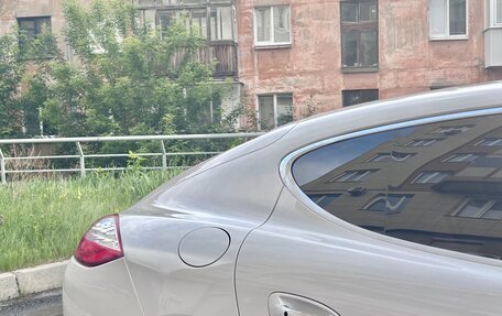 Porsche Panamera II рестайлинг, 2009 год, 2 400 000 рублей, 16 фотография