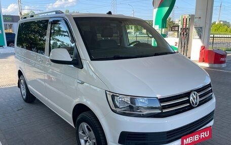Volkswagen Caravelle T6 рестайлинг, 2017 год, 2 540 000 рублей, 5 фотография