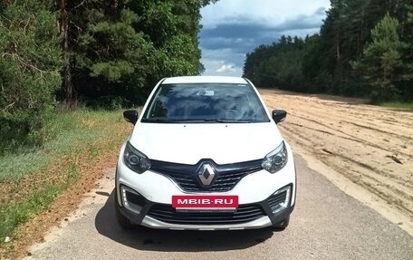 Renault Kaptur I рестайлинг, 2019 год, 1 200 000 рублей, 6 фотография