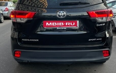 Toyota Highlander III, 2020 год, 4 250 000 рублей, 4 фотография