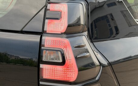 Toyota Land Cruiser Prado 150 рестайлинг 2, 2018 год, 6 370 000 рублей, 8 фотография
